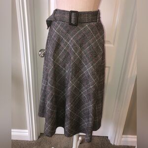 3/$40 C & R fashions Plaid A-Line Skirt with Belt size large